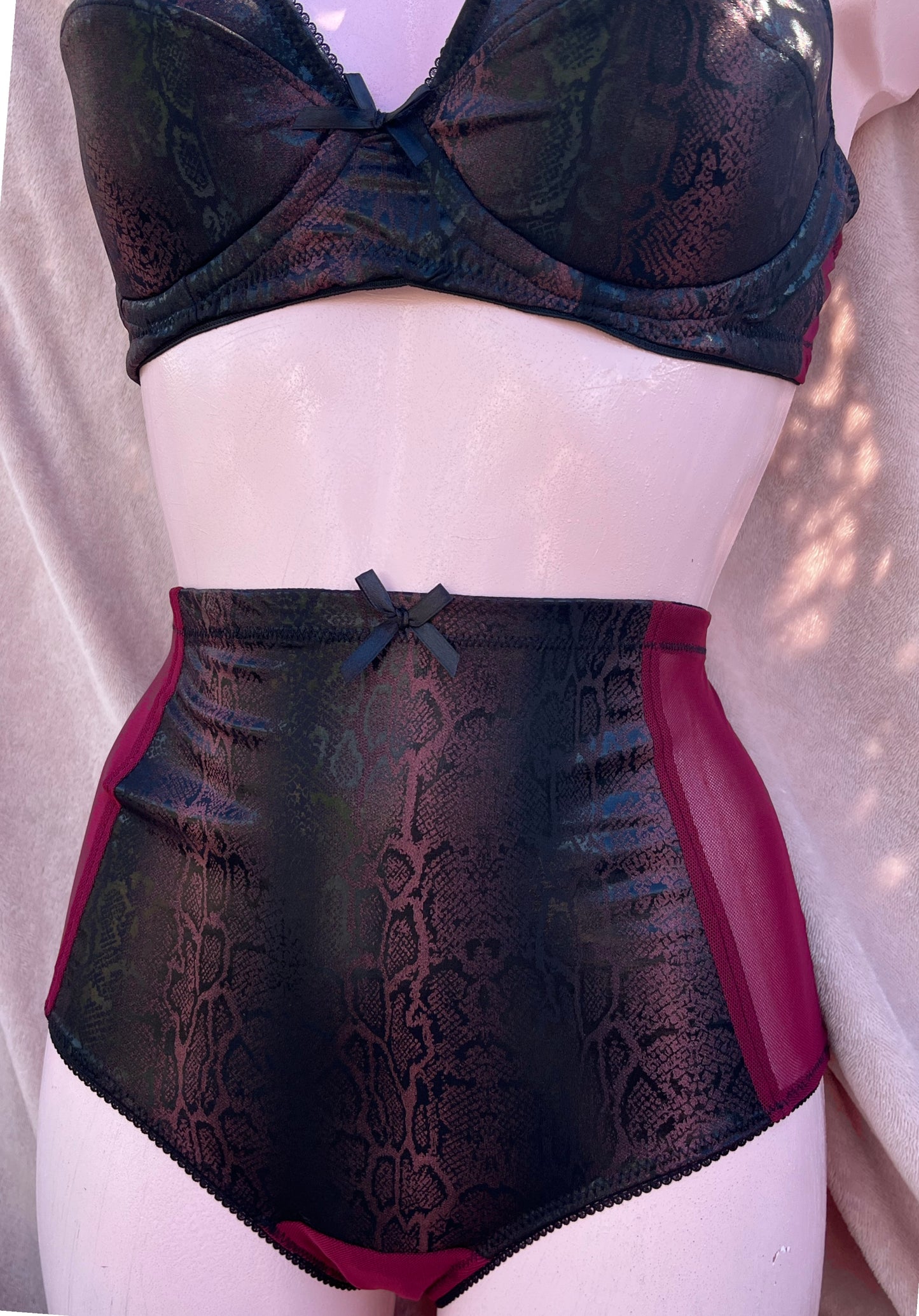 Ultra High Waist Brief