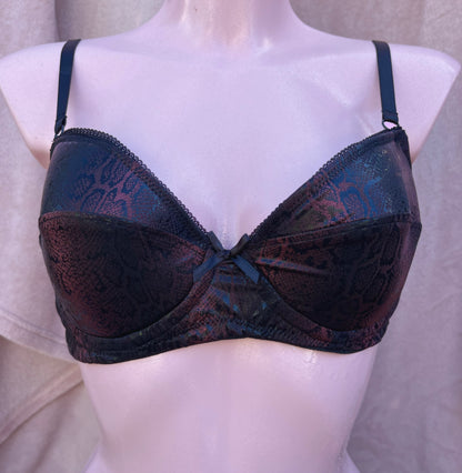 Wired Plunge Bra