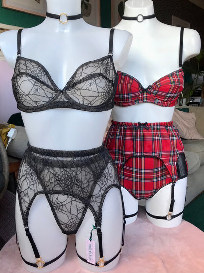 Adjustable Garters Pair